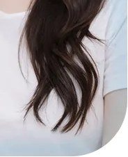 여성 인물 사진 일부
